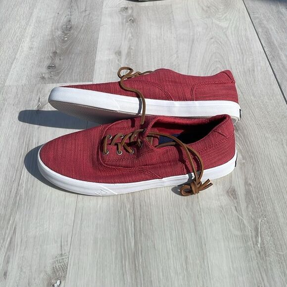 SPERRY Striper II Baja Sneaker in RED (Not blue in stock)size 11 NWT in packagin - Picture 7 of 10